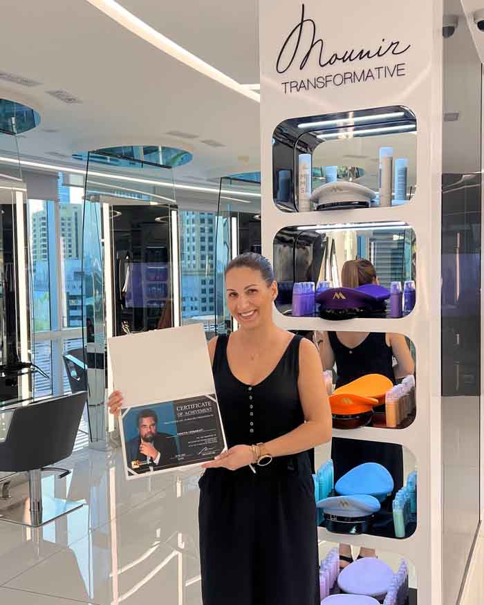 Πιστοποιητικό Επιτυχίας στο Advanced Hair Designing Workshop με τον Mounir στο Ντουμπάι.